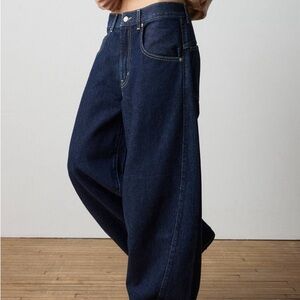 Levi’s Super Baggy Barrel Jean